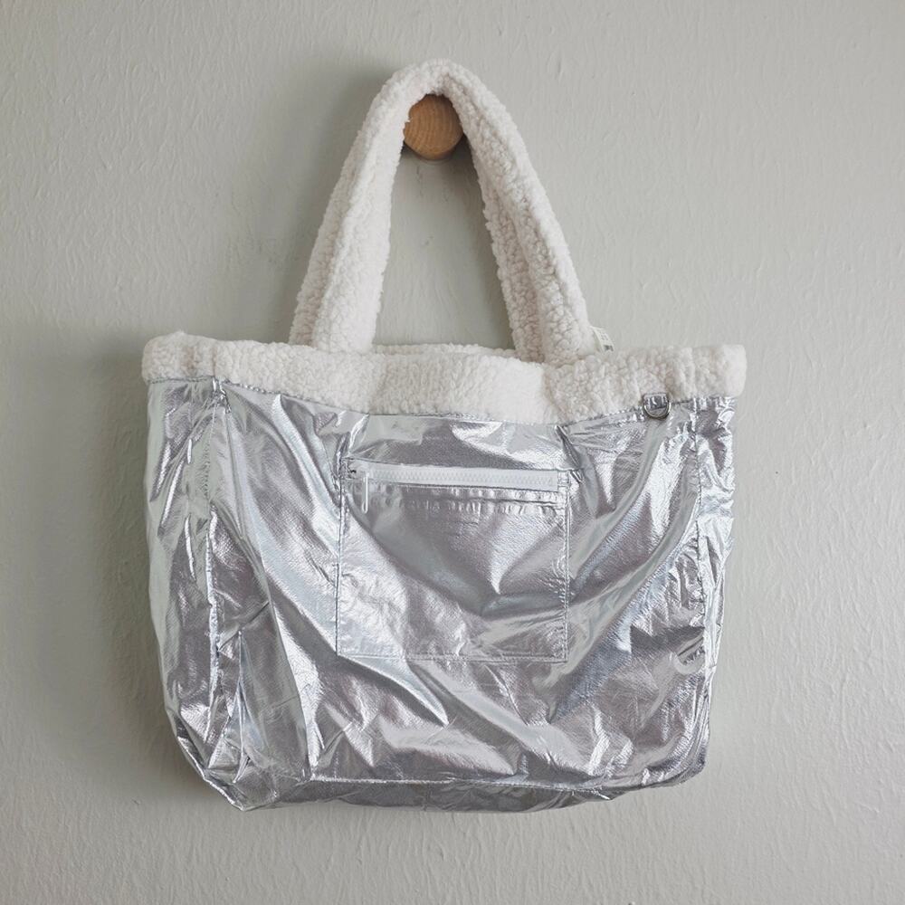 Aerie Offline Silver Metallic Puffy White Sherpa Reversible Large Tote Bag NWT